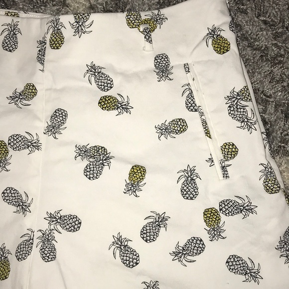 Zara Basics pineapple shorts🍍 - Picture 2 of 6